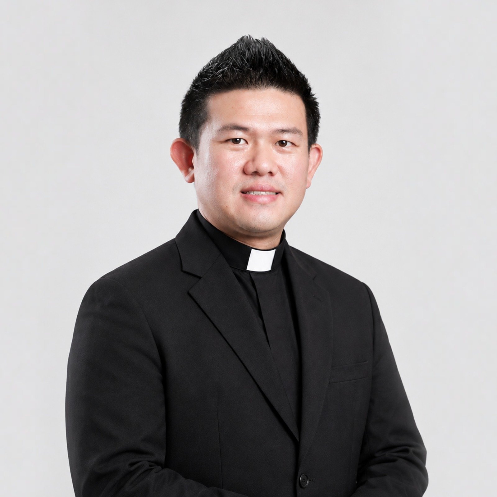 RM. Steve Winarto, Pr.